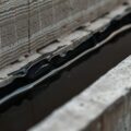 Czym smarować fundamenty: grunty, emulsje i masy bitumiczne