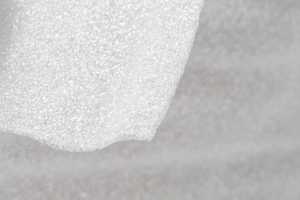 Zabezpieczenie powierzchni na placu budowy – jak uniknąć kosztownych napraw po zakończonych pracach