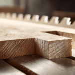 Jak dobrze wybrać piłę ukośną i naprawdę wykorzystać jej możliwości