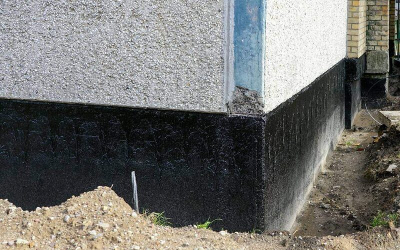 Papa na fundament – kluczowe aspekty dla generalnych wykonawców